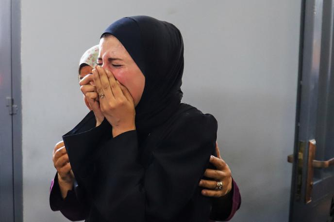 Gaza, napad | V zadnjih tednih je bilo v podobnih incidentih blizu centrov za razdeljevanje pomoči ubitih že več kot 400 prebivalcev Gaze. | Foto Reuters