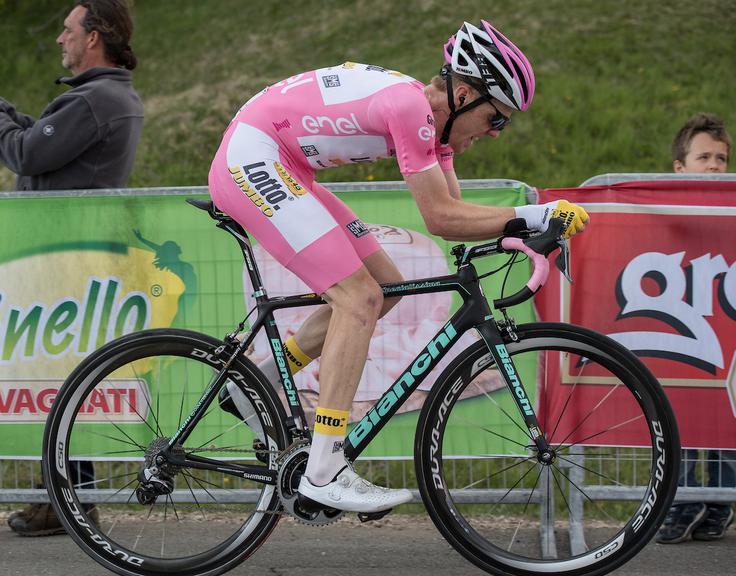 Steven Kruijswijk bo sestavljal del trojčka z Rogličem in Dumoulinom. | Foto: Getty Images