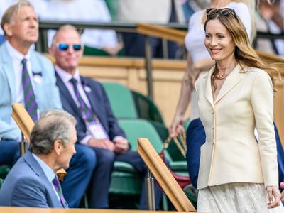 Leslie Mann je na Wimbledonu dokazala, da je belina vedno dobra izbira