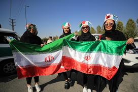 Iranke na štadionu