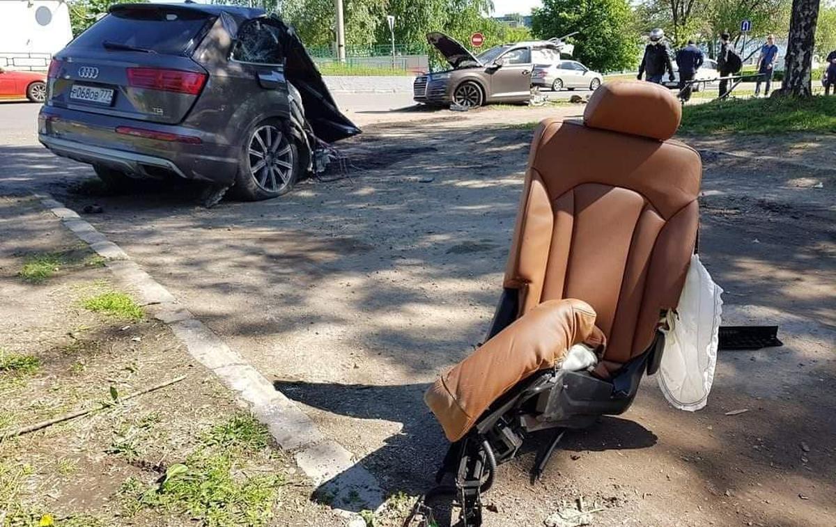 audi Q7 prometna nesreča | Prizor silovite prometne nesreče iz Rusije, ki pa jo je voznik preživel.  | Foto policija