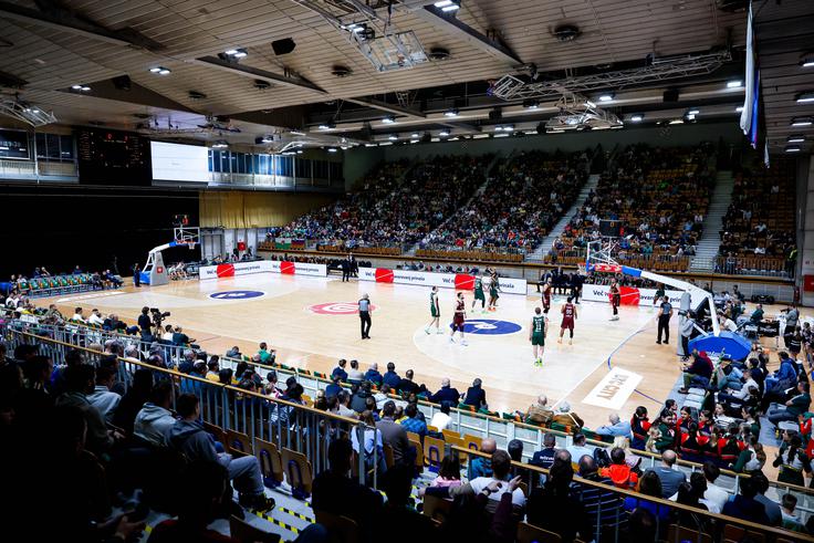 Cedevita Olimpija se je z zmago v Hali Tivoli vrnila na vrh.  | Foto: Cedevita Olimpija/Aleš Fevžer