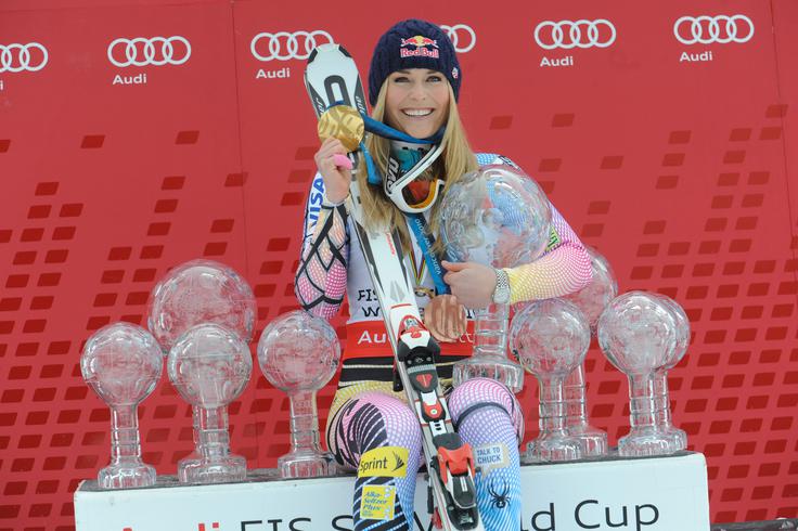 Pot do lovorik je začela tlakovati pri dveh letih, ko je v družbi očeta in dedka prvič stala na smučeh. | Foto: Getty Images