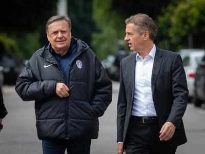 Je Janković jezen na Goloba in mu zato ne bo več "posodil" svoje svetovalke?