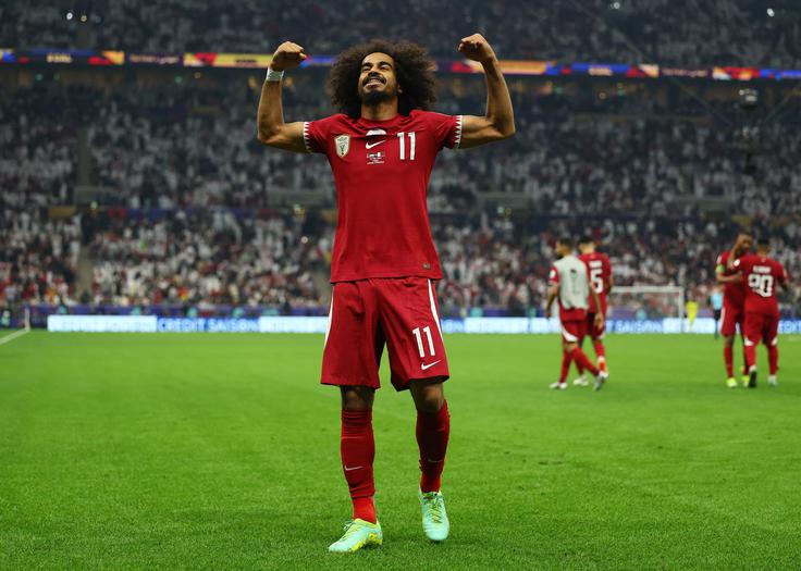 Akram Afif je v finalu azijskega prvenstva s tremi goli Katar popeljal do lovorike. | Foto: Reuters