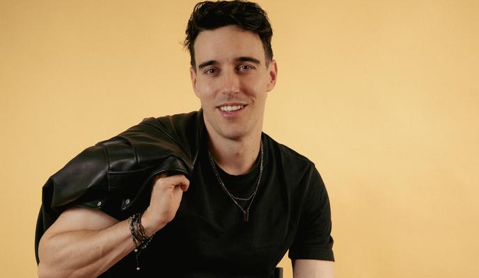 S ponosom lahko pove, da so poslušalci njegova druga polovica na odru