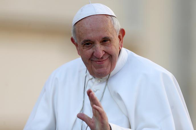Papež Frančišek | Papež Frančišek je sporočil, da se Cerkev ne boji zgodovine, odprtje arhivskih dokumentov iz časa pontifikata papeža Pija XII. pa je napovedal 2. marca prihodnje leto. | Foto Reuters