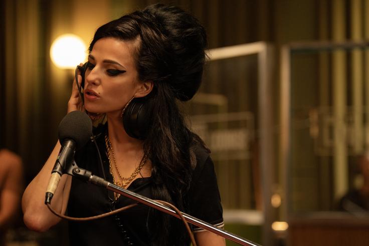 Marisa Abela kot Amy Winehouse v filmu Back to Black iz leta 2024 | Foto: Karantanija Cinemas