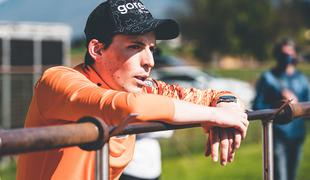 Mladi slovenski skakalec spoznal, česa je sposobna glava