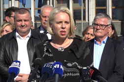 Klakočar Zupančič zgrožena: To je zavržno in vredno obsojanja #video