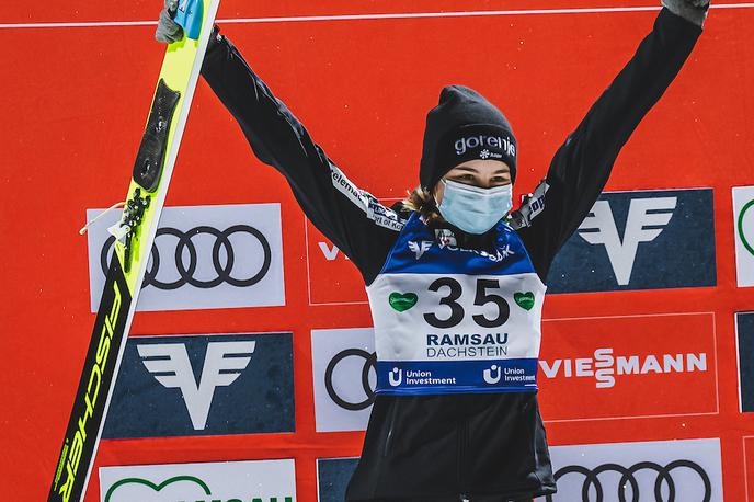 Nika Križnar | Nika Križnar je postala velika zmagovalka tekme v Hinzenbachu. Na drugem mestu je bila prav tako odlična Ema Klinec. | Foto Sportida