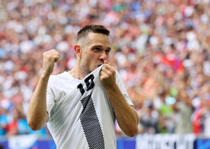 Timi Max Elšnik se je tako kot Žan Karničnik izkazal na minulem evropskem prvenstvu. Karničnik še igra za Celje. | Foto: Reuters