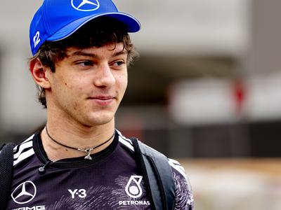 Najstniku se je spremenilo življenje, svetovni prvak je spodil novinarja