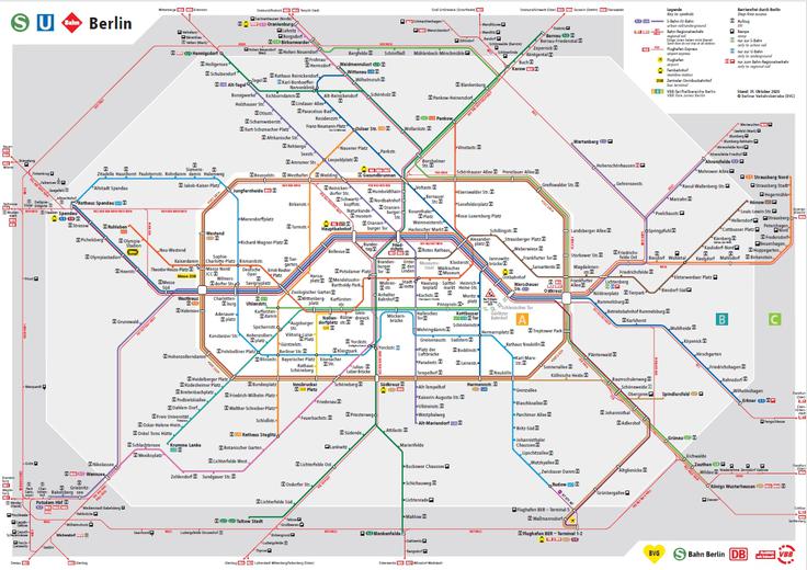Zeleni bi za okrepitev javnega potniškega prevoza v Gradcu raje kot podzemno železnico videli krožno progo nadzemne železnice (S-Bahn), kot jo imajo denimo v Berlinu Na sliki: zemljevid prog nadzemne in podzemne železnice v Berlinu z bližnjo okolico. | Foto: S. C. (zajem zaslona)