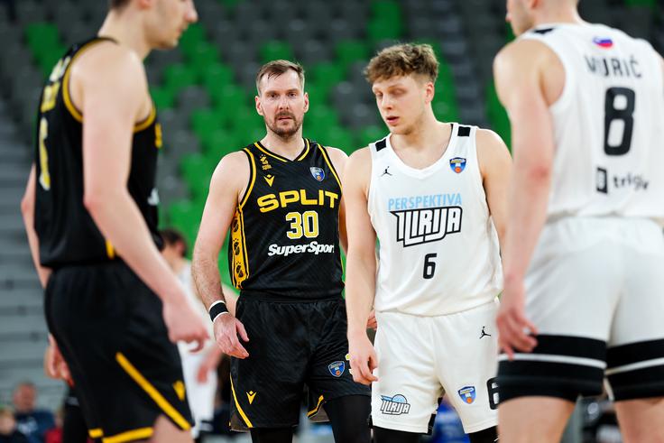 Ilirija je v Stožicah obračunala s Splitom Zorana Dragića. | Foto: Perspektiva Ilirija/Filip Barbalić