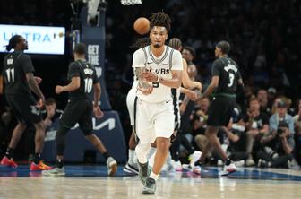 San Antonio Spurs do finala, Detroit izsilil sedmo tekmo