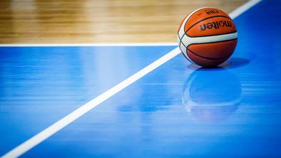 Fiba potrdila februarske mehurčke: košarkarice doma, košarkarji v Kijev