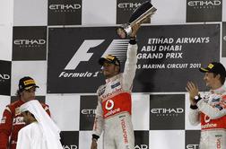 Hamilton zmagal, Vettel odstopil