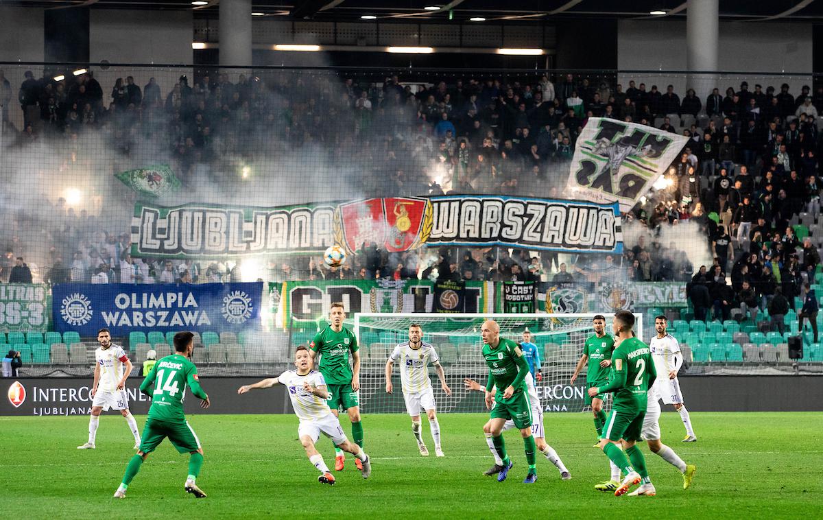 Olimpija Maribor Green Dragons | Večni derbi v Stožicah se je končal brez zadetkov. | Foto Vid Ponikvar