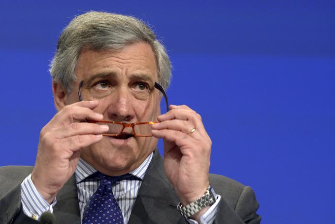 Tajani se je sicer v ponedeljek ob začetku plenarnega zasedanja Evropskega parlamenta opravičil za svoje izjave, a so se kritike nadaljevale.  | Foto: Reuters