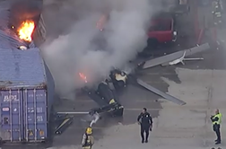 Med televizijskim prenosom v živo strmoglavil helikopter, tri osebe so umrle #video