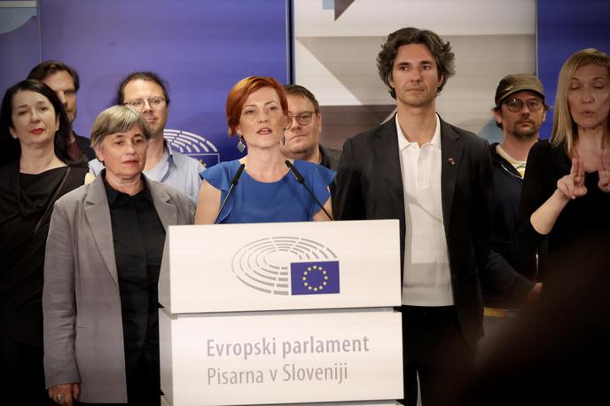 Levica | "V Sloveniji že 30 let predčasno glasujemo na enak način, doslej to nikoli ni predstavljalo problema in Janša nima dokazov o nasprotnem," menijo v Levici.  | Foto Ana Kovač