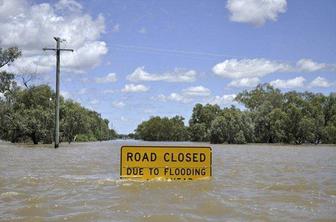 Po uničujočih požarih Avstralijo prizadele še poplave