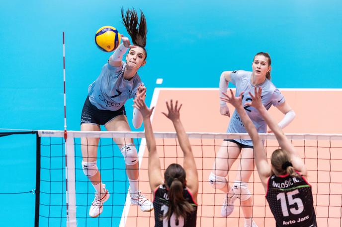 finale CP Caltic Kamnik otp banka Maribor | Kamničanke so odigrale res vrhunsko in izsilile peto finalno tekmo. | Foto Jure Banfi