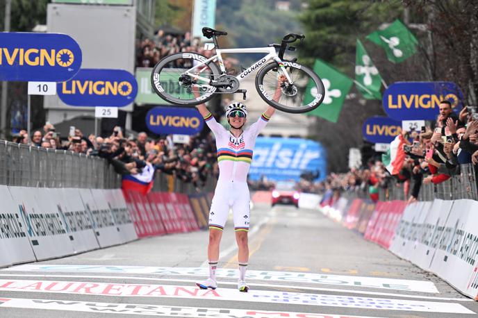 Tadej Pogačar, Il Lombardia 2024 | Tadej Pogačar je še četrtič zapored osvojil Dirko po Lombardiji. | Foto Guliverimage