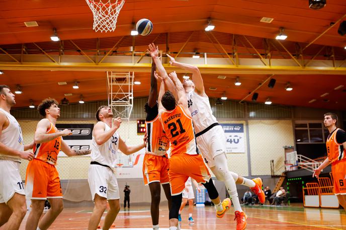 Triglav : Kansai Helios | Triglav je bil boljši od Hopsov. | Foto Aleš Fevžer