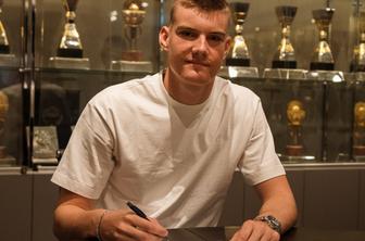 Tai Žnuderl se seli k zagrebškemu Dinamu, Maribor pripeljal vratarja