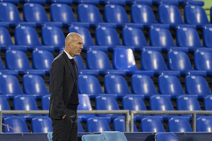 Zinedine Zidane | Zineidne Zidane naj bi se po koncu sezone poslovil od trenerskega položaja pri Realu iz Madrida.  | Foto Guliverimage