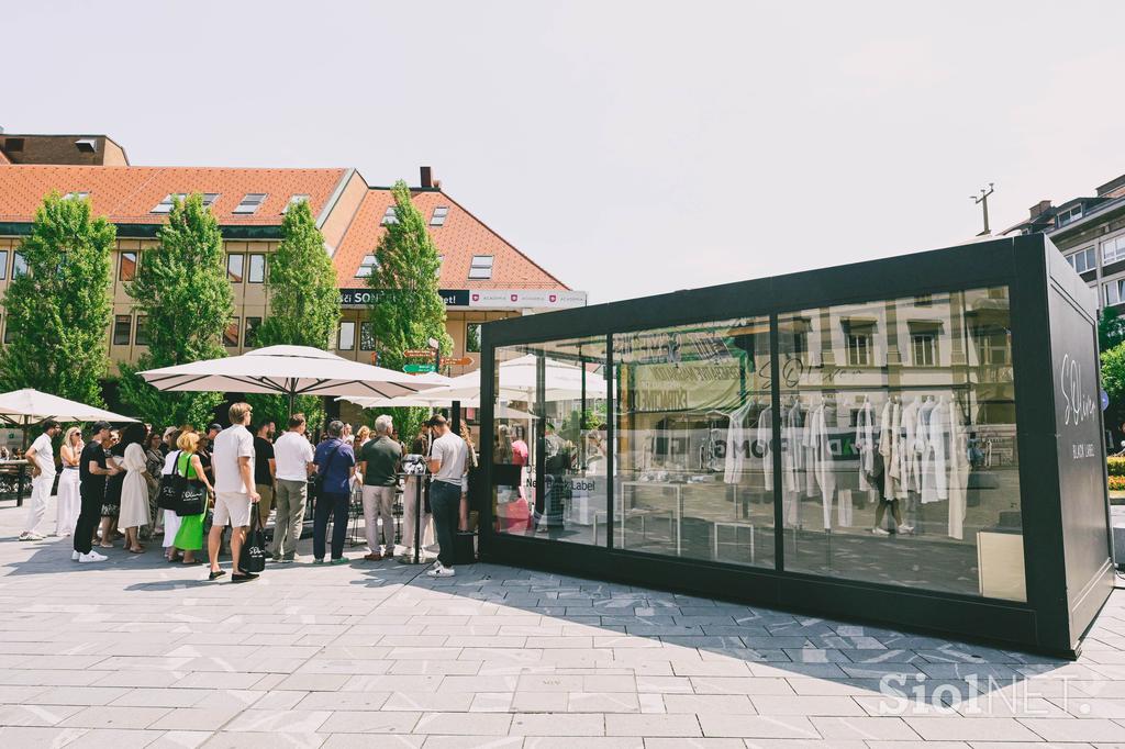 s.Oliver Black Label POP-UP BOX - otvoritev