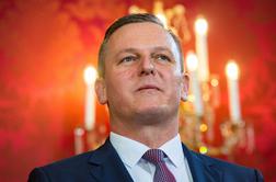 Avstrijec, ki bi rad stisnil v kot Slovence?