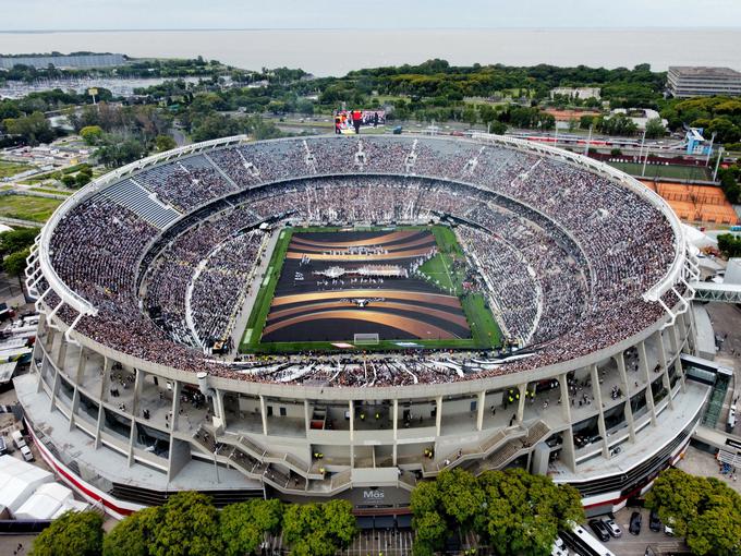 Na legendarnem stadionu Monumental v Buenos Airesu je potekal "brazilski" finale. | Foto: Reuters