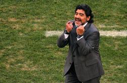 Maradona: Pele je nervozen zaradi Messija