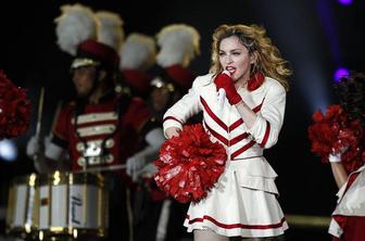 Se Madonna seli v Rim?