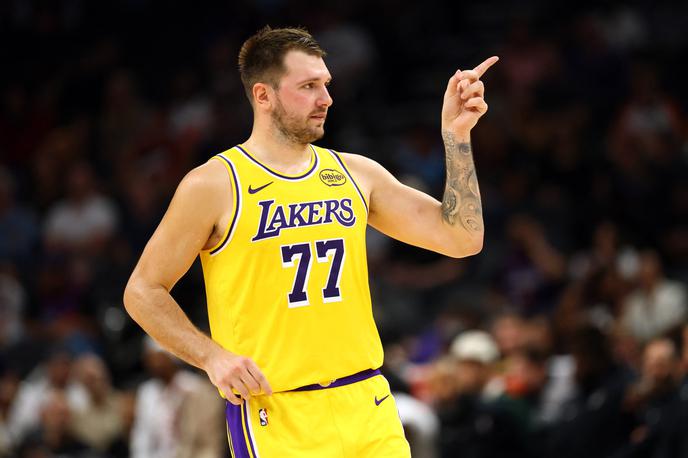 Luka Dončić | Luka Dončić je odigral prvo pripravljalno tekmo in v 22 minutah dosegel 25 točk. | Foto Reuters
