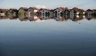EU zagnala obnovo po poplavah v BiH v vrednosti več kot 40 milijonov evrov