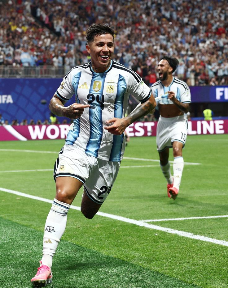 Enzo Fernandez je blestel že na SP 2022, kjer je bil izbran za najboljšega mladega igralca turnirja. | Foto: Reuters