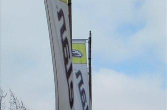 Elanovi nadzorniki zaradi nesoglasij odstopili