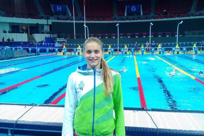Klančarjeva v Kranju hitra na 50 m prosto