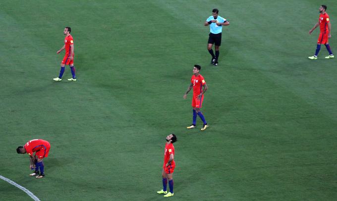 Zmagovalec zadnjih dveh južnoameriških prvenstev Čile je ostal brez nastopa v Rusiji. | Foto: Reuters