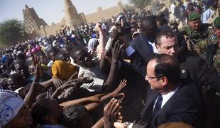 Francija: V Maliju do zdaj ubitih več sto islamistov