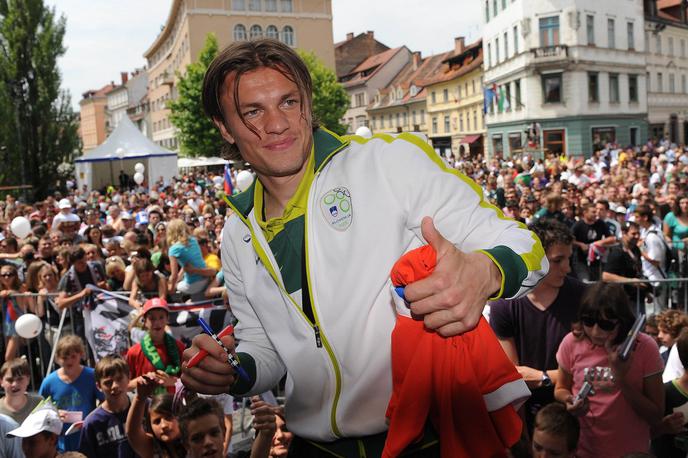 Zlatko Dedić | Zlatko Dedić spada med nepozabne junake Kekove južnoafriške generacije. Njegov zadetek iz leta 2009 se ruskim ljubiteljem nogometa še zdaj prikazuje v nočnih morah. Kaj pa počne 41-letni Primorec zdaj? | Foto Saša Pahić Szabo