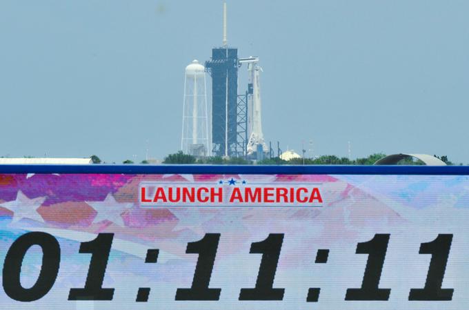 Odštevanje do izstrelitve rakete Falcon 9. | Foto: Reuters