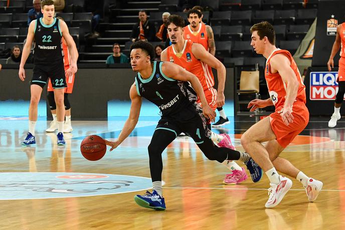 Anthony Cowan | Anthony Cowan v dresu Wolves Vilnius. | Foto Guliverimage