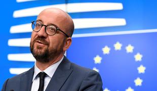 Vrh EU preložen, Michel v karanteni zaradi okužbe varnostnika