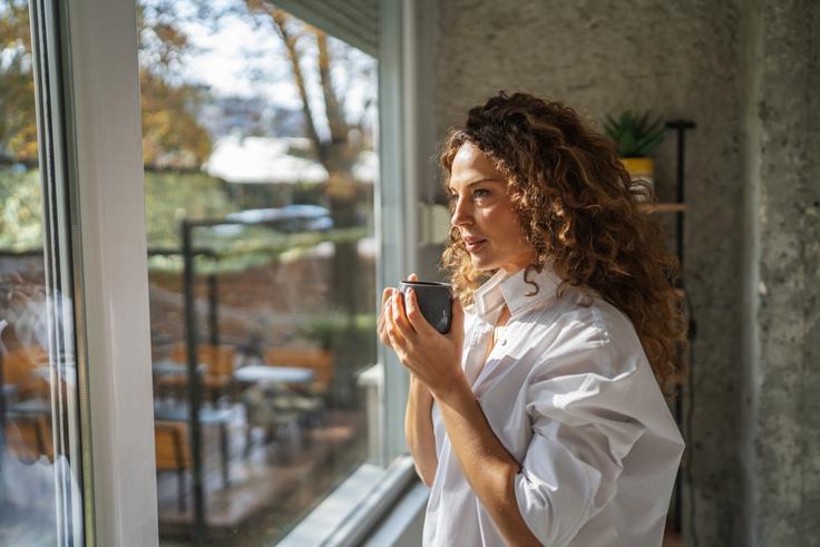 ženska, jutro, kava | Foto: Shutterstock