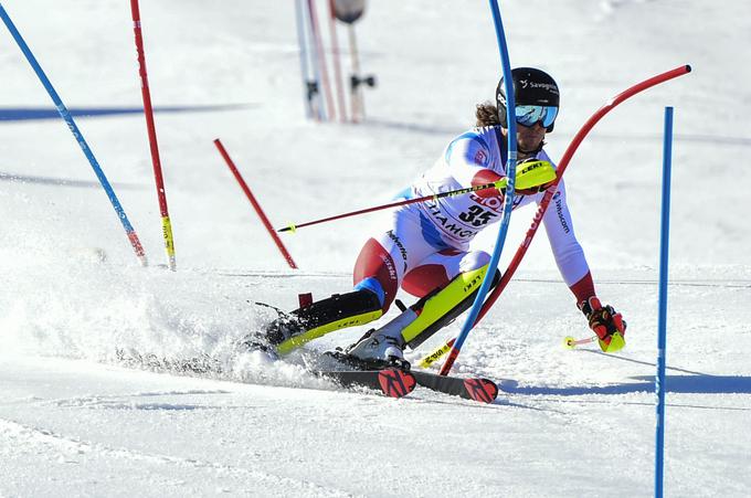 Švicar Sandro Simonet je s štartno številko 35 skočil na 3. mesto. Po prvi vožnji je zasedal 30. mesto. | Foto: Guliverimage/Getty Images